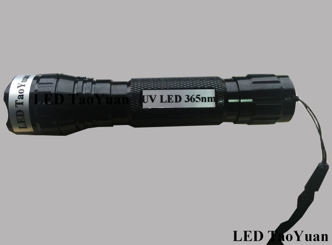 365nm UV Flashlight Detector Light 3W
